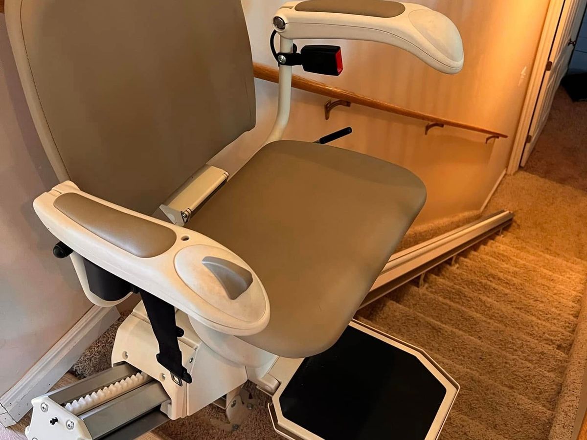 Lazo install: Harmar lift with the seat down in warm light
